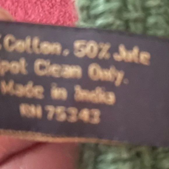 Rachel Roy Table Runner NWT - Picture 3 of 4